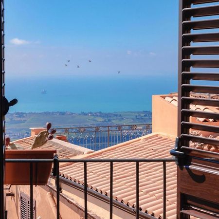 Le Teste Di Moro Al Duomo Agrigento Bagian luar foto